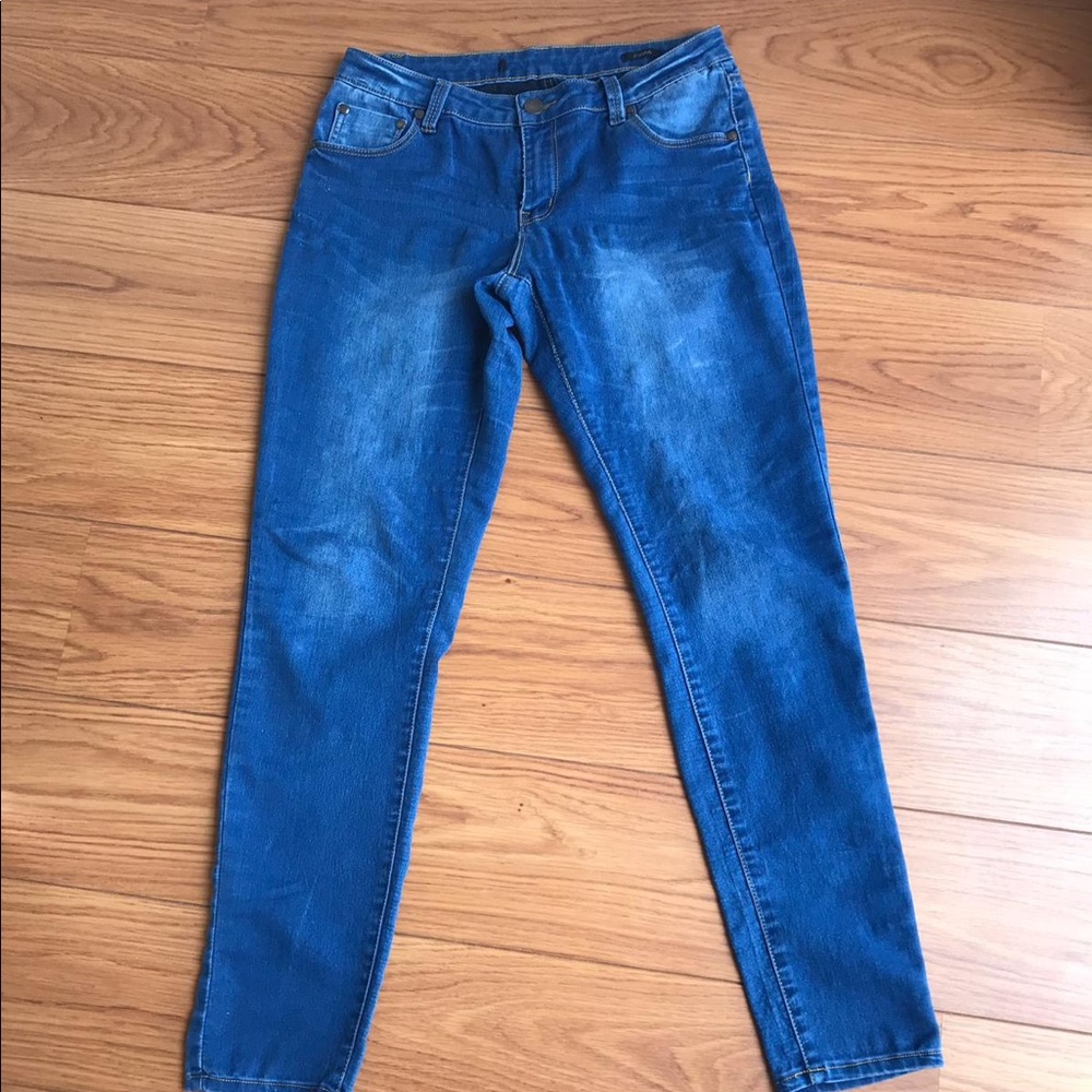 Max Jeans
